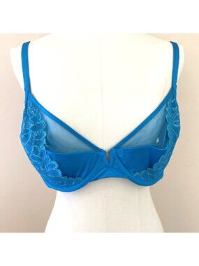 NWT Savage X Fenty Underwire Bra Size 38C Colorful Lace Plunge Sexy Romantic